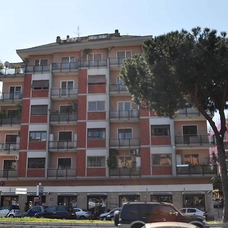 Domus Cornelia Bed & Breakfast Рим Екстериор снимка