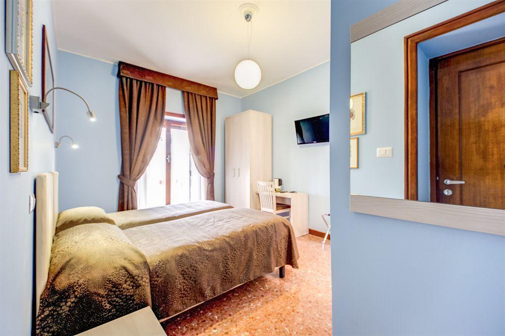 Domus Cornelia Bed & Breakfast Рим Екстериор снимка