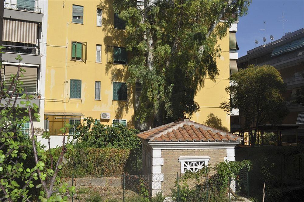 Domus Cornelia Bed & Breakfast Рим Екстериор снимка