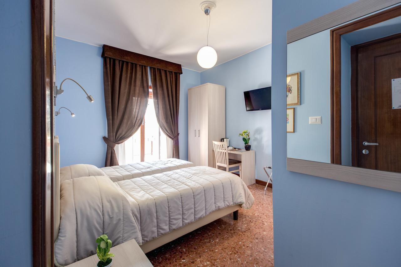 Domus Cornelia Bed & Breakfast Рим Екстериор снимка